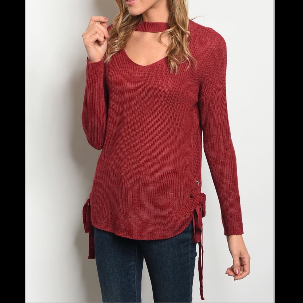 Choker Wine Top